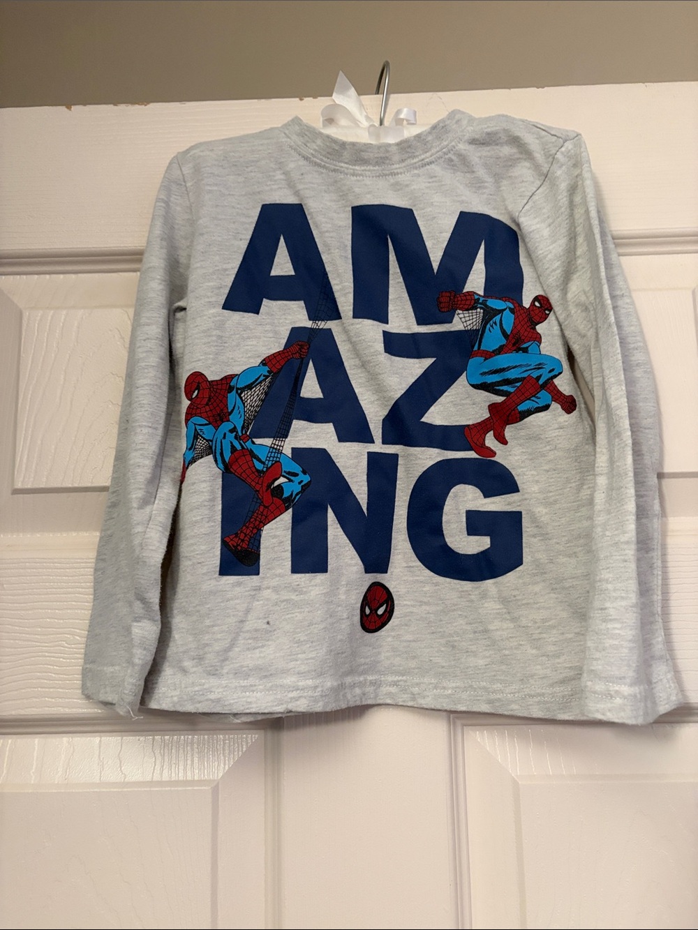 Marvel Spider-Man Amazing Graphic Long Sleeve Shirt - Light Gray, Blue, Red
